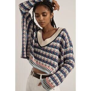 Anthropologie Maeve V-Neck Cropped Long Sleeve Sweater Size M